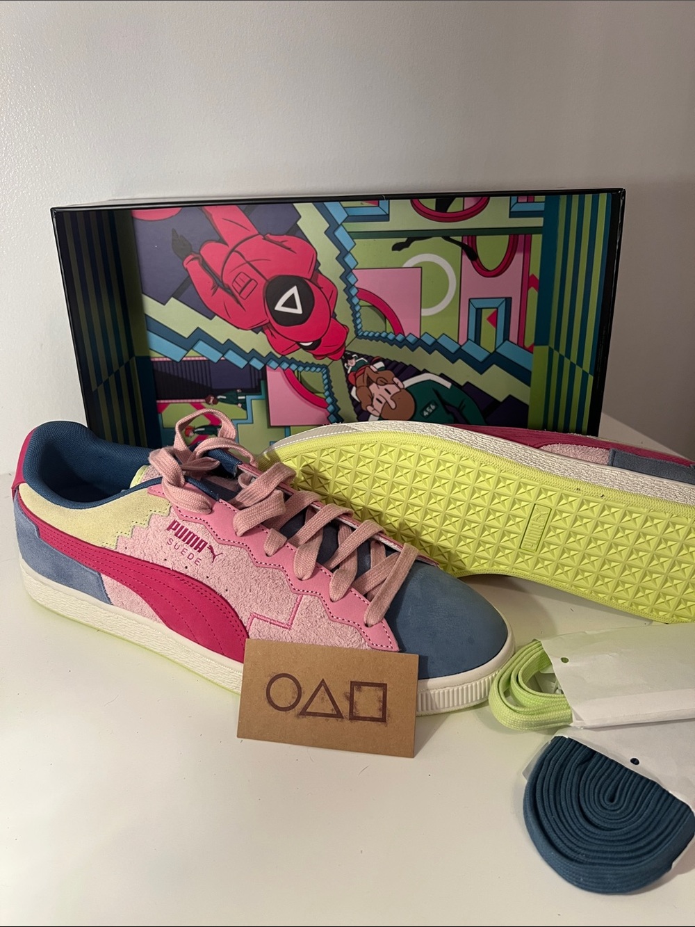 Puma  Suede Sneakers SQUID GAME in Pink, Blue & Yellow - new and authentic